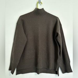 Everlane re-cashmere stroopwafel turtleneck - S - Carob